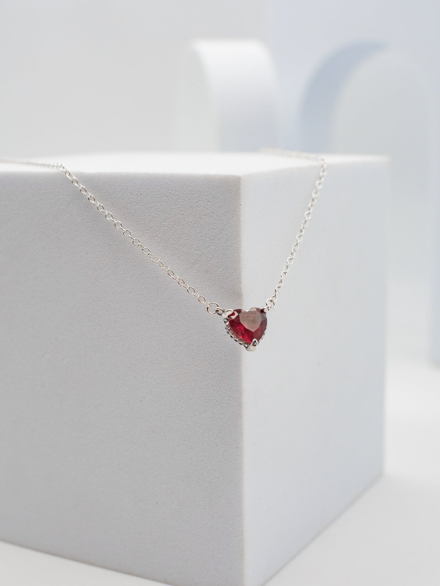 Collar Pandora Corazón Rojo