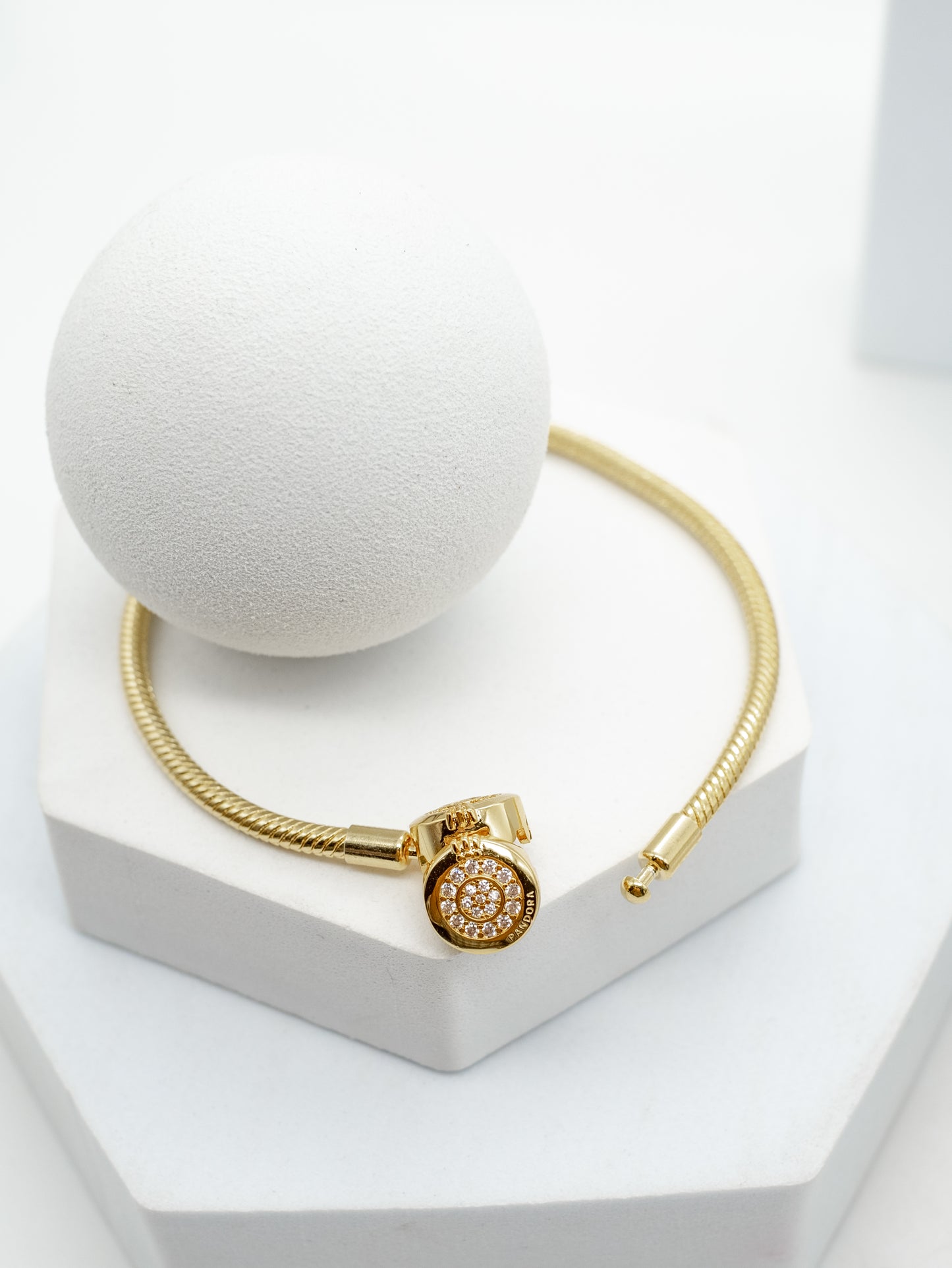 Pulsera Coronada Brillante