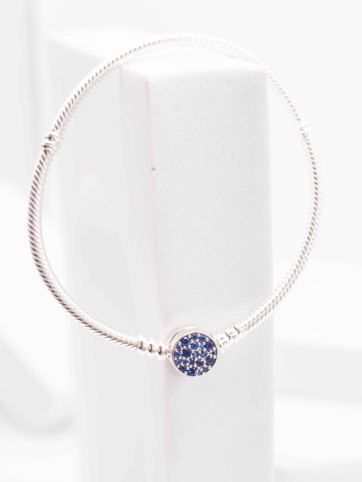 Pulsera Pandora Moments Cierre Azul Brillante