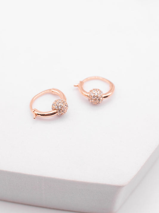 Aretes Pandora Rose Gold Pave Huggie Hoop