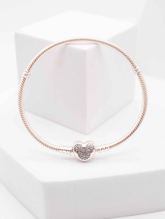 Pulsera Pandora Moments con Broche de Corazón con Mickey Mouse