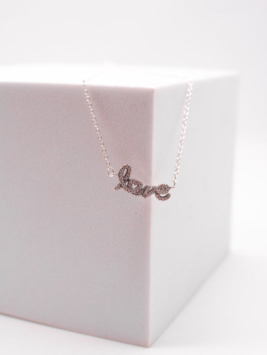 Set Pandora Love