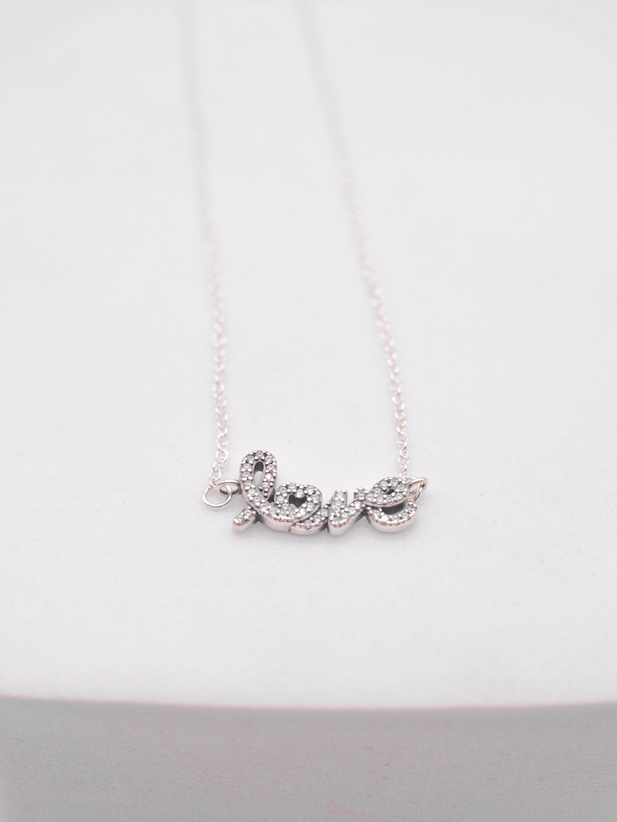 Set Pandora Love